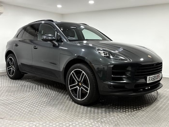 Porsche - Macan