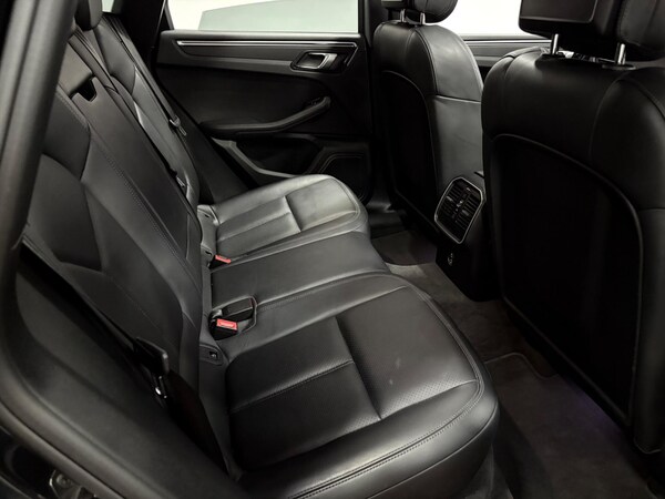 Used Porsche Macan 2019 for sale - 76021160: Photo 45