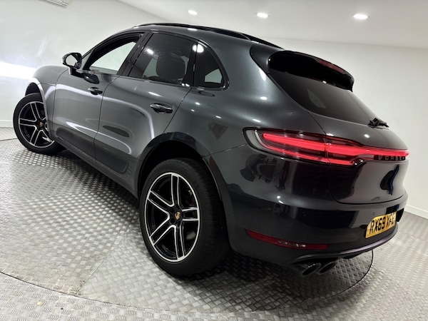 Used Porsche Macan 2019 for sale - 76021160: Photo 52