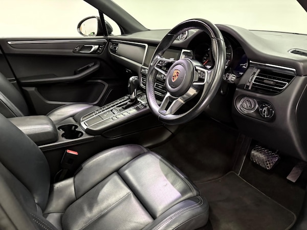 Used Porsche Macan 2019 for sale - 76021160: Photo 9