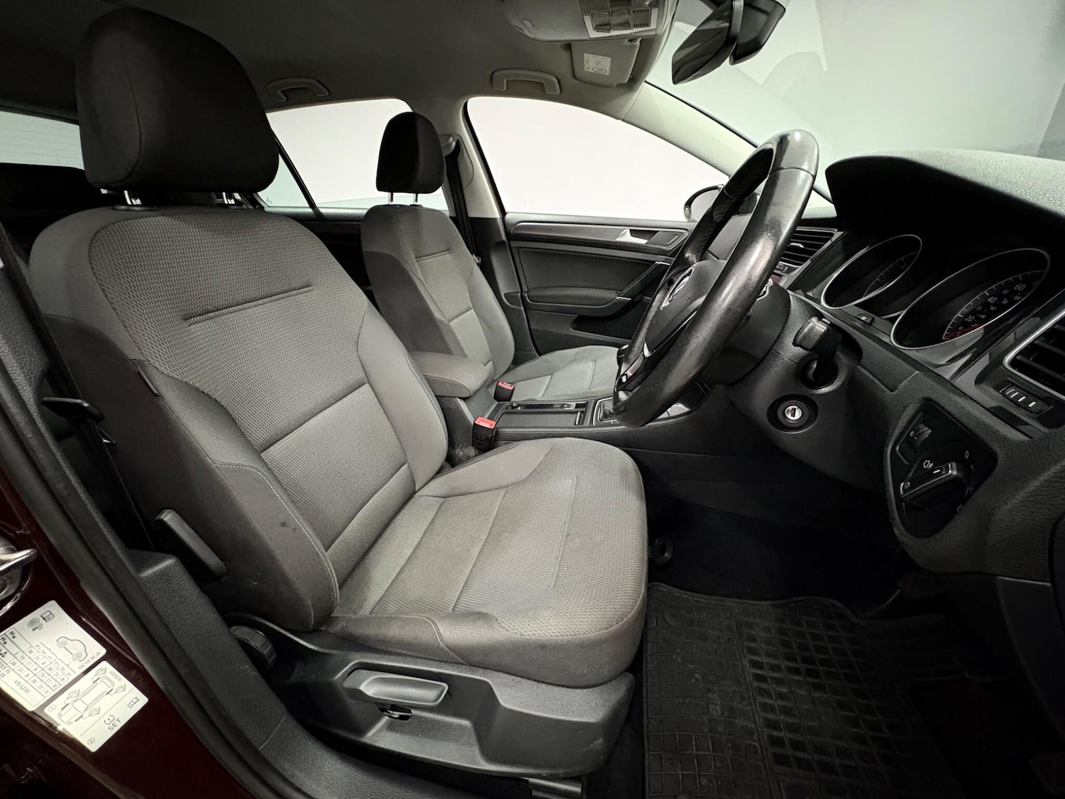 Used Volkswagen Golf 2017 for sale - 77969738: Photo 12