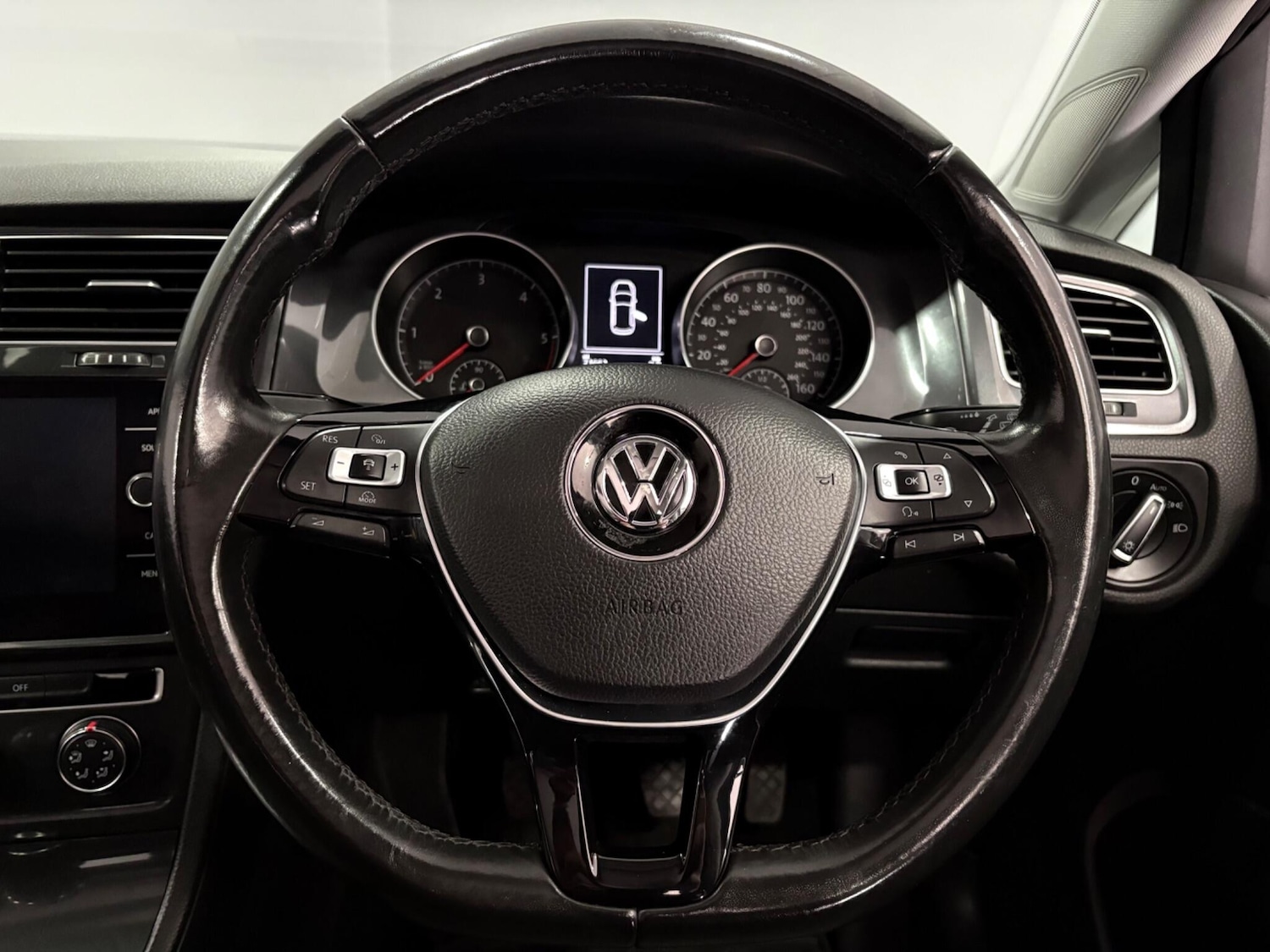 Used Volkswagen Golf 2017 for sale - 77969738: Photo 13