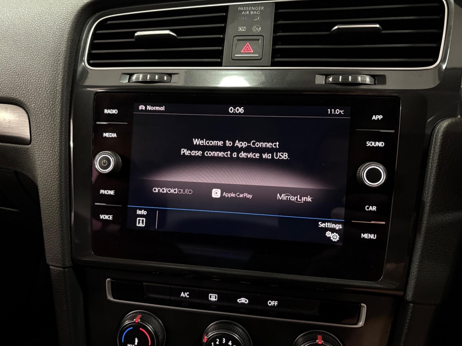 Used Volkswagen Golf 2017 for sale - 77969738: Photo 20