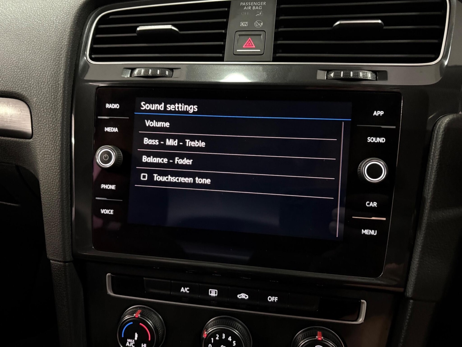 Used Volkswagen Golf 2017 for sale - 77969738: Photo 23