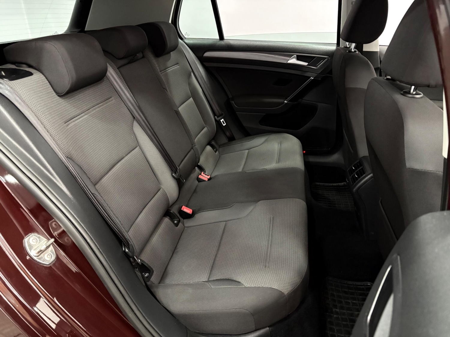 Used Volkswagen Golf 2017 for sale - 77969738: Photo 37