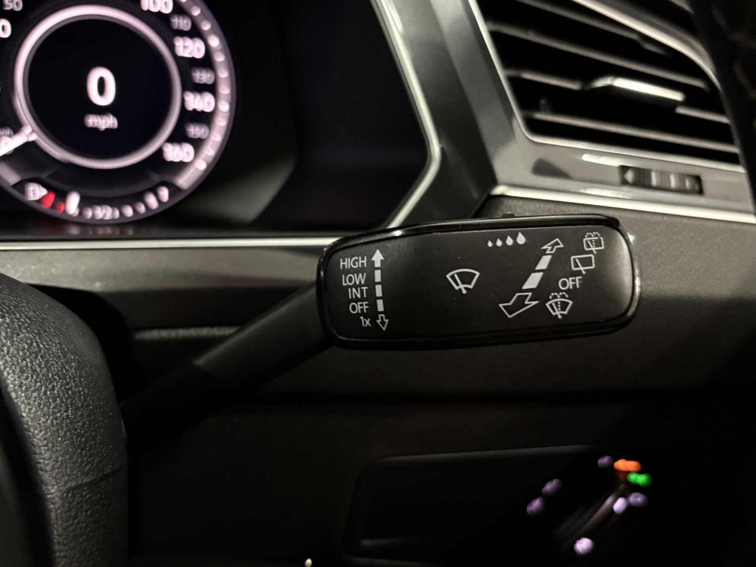 Used Volkswagen Tiguan 2018 for sale - 77021159: Photo 21