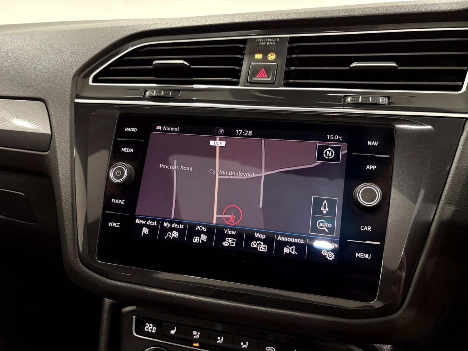 Used Volkswagen Tiguan 2018 for sale - 77021159: Photo 28