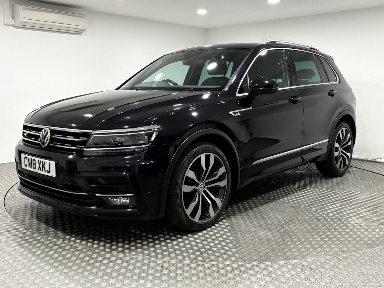 Used Volkswagen Tiguan 2018 for sale - 77021159: Photo 7