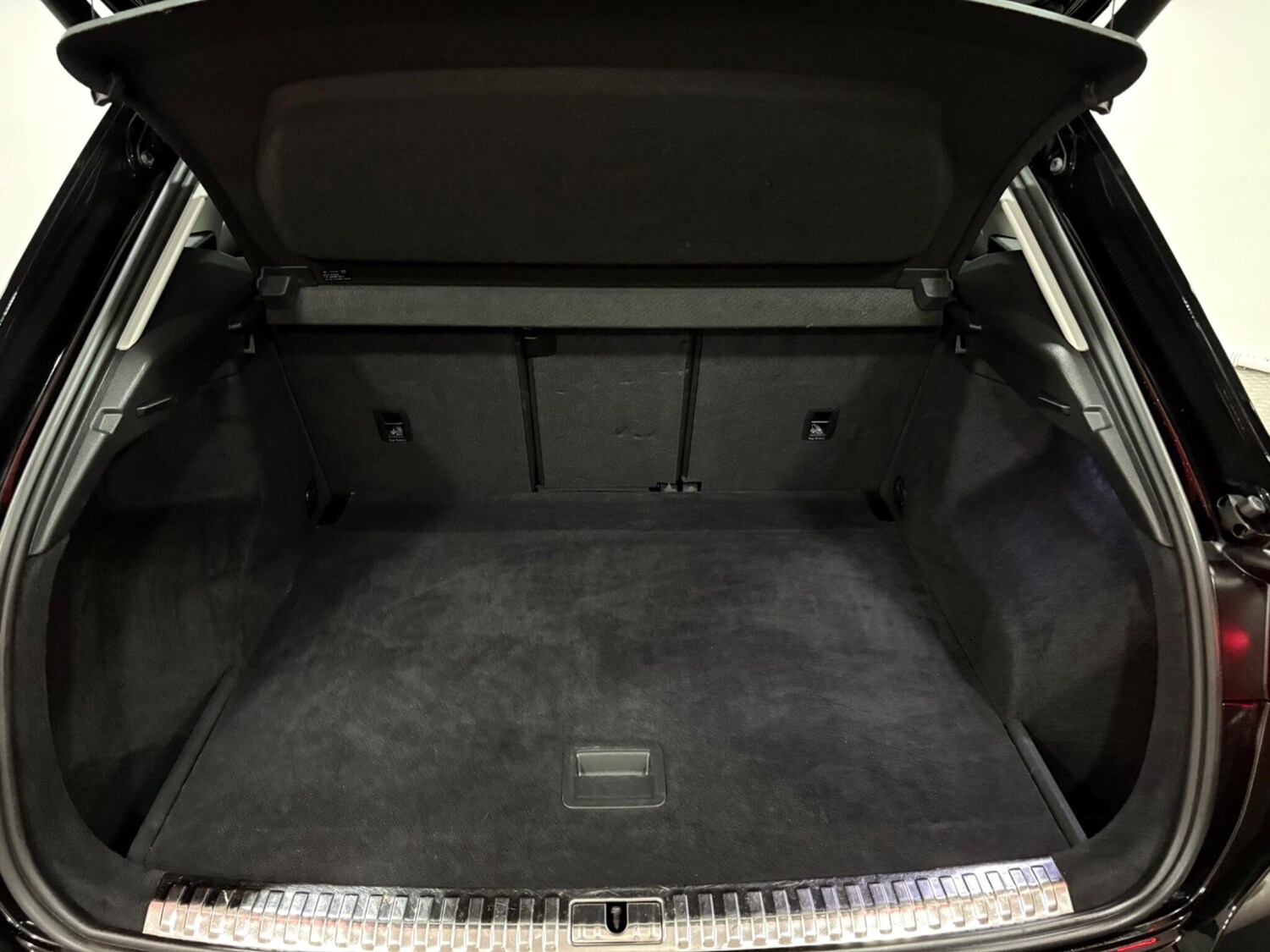 Used Audi Q3 2020 for sale - 76423632: Photo 44