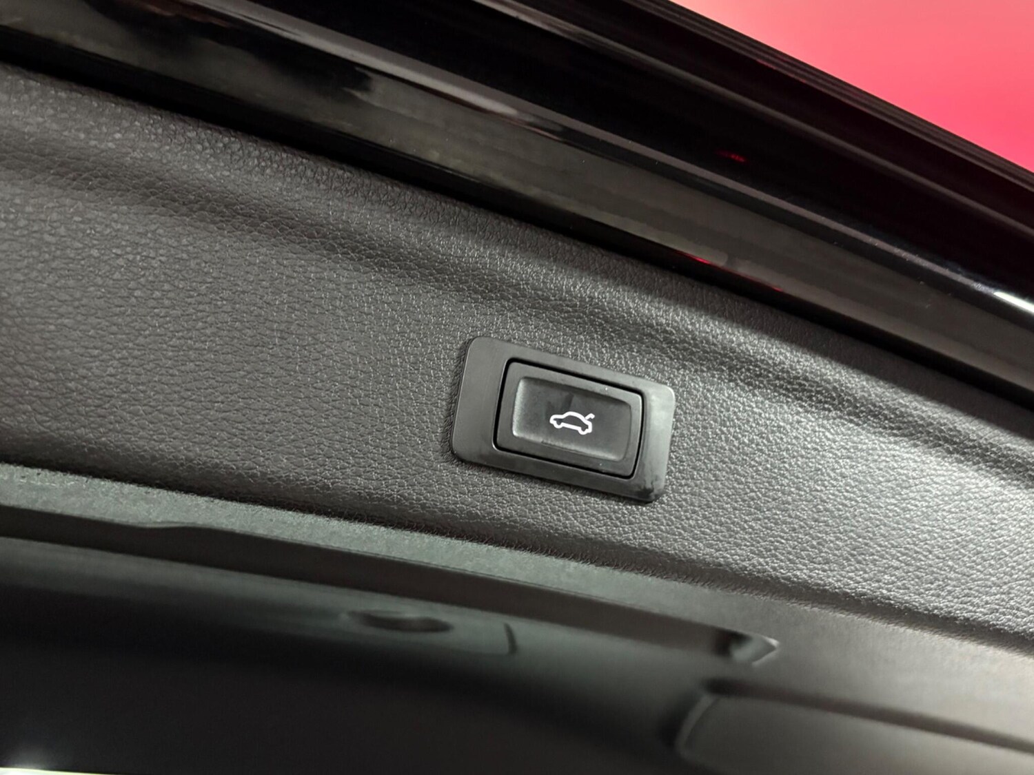 Used Audi Q3 2020 for sale - 76423632: Photo 45