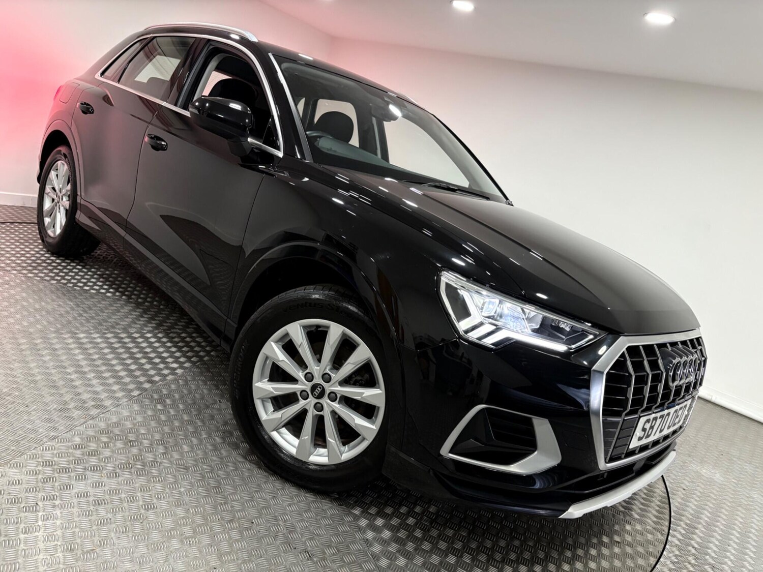 Used Audi Q3 2020 for sale - 76423632: Photo 46