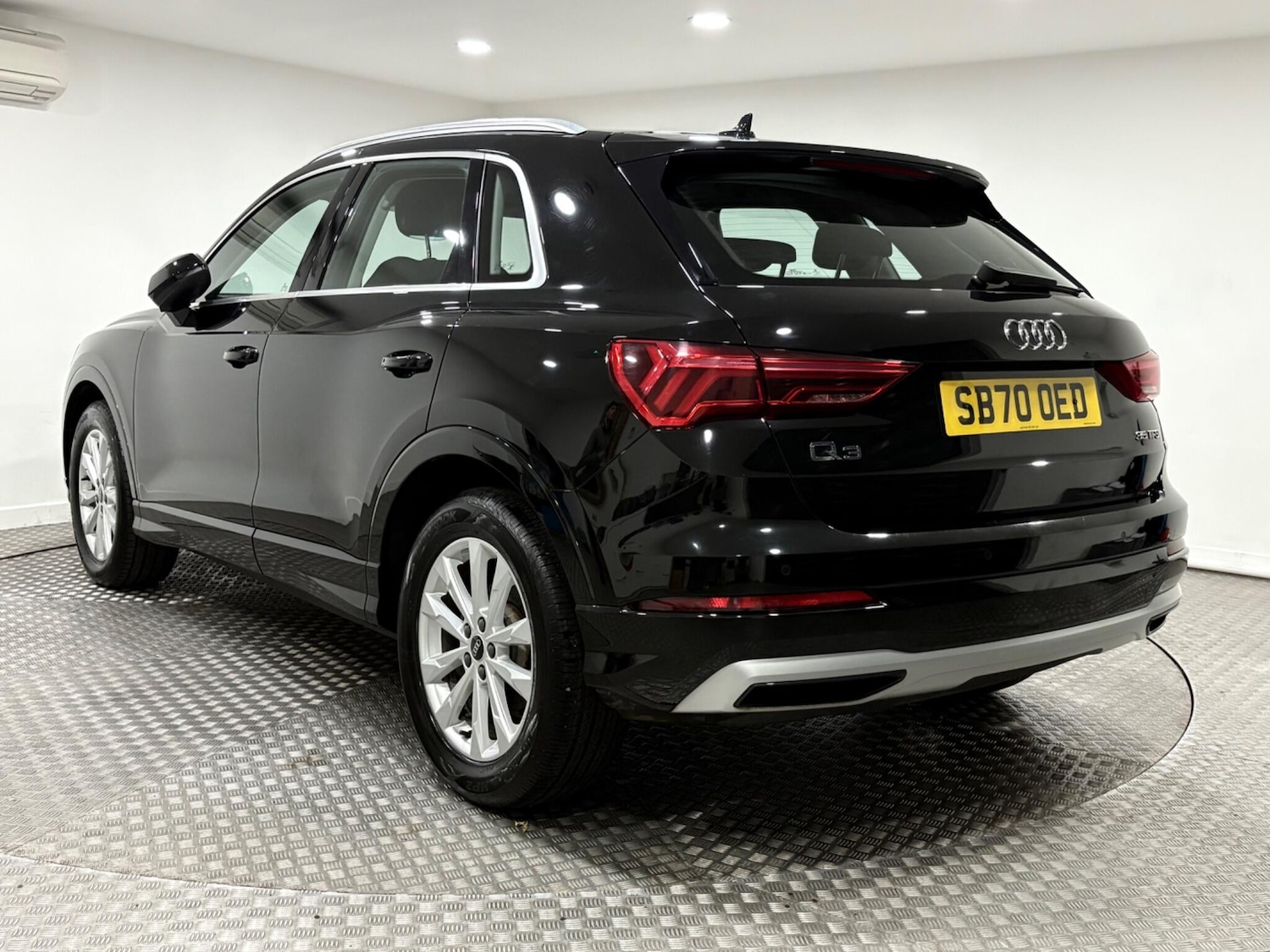 Used Audi Q3 2020 for sale - 76423632: Photo 5