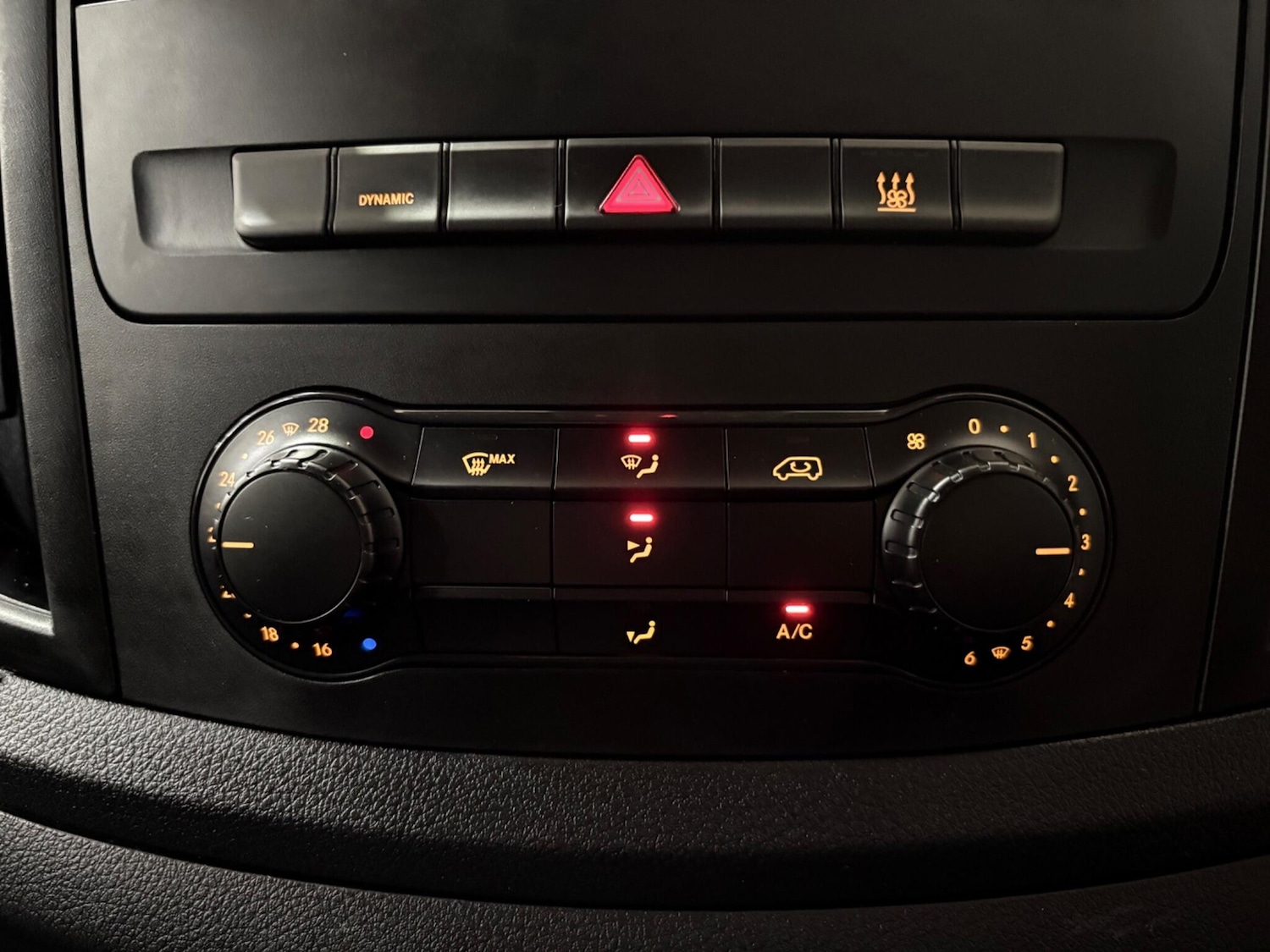 Used Mercedes-Benz Vito 2022 for sale - 77612400: Photo 29