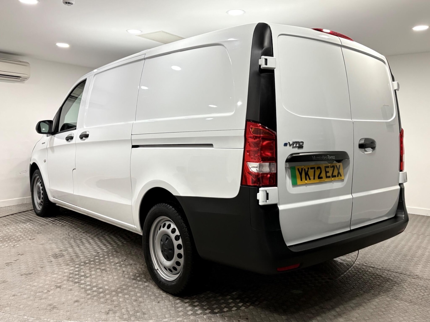 Used Mercedes-Benz Vito 2022 for sale - 77612400: Photo 5