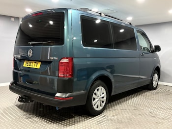 Used Volkswagen Transporter 2018 for sale - 78230738: Photo