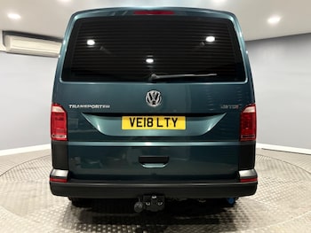 Used Volkswagen Transporter 2018 for sale - 78230738: Photo
