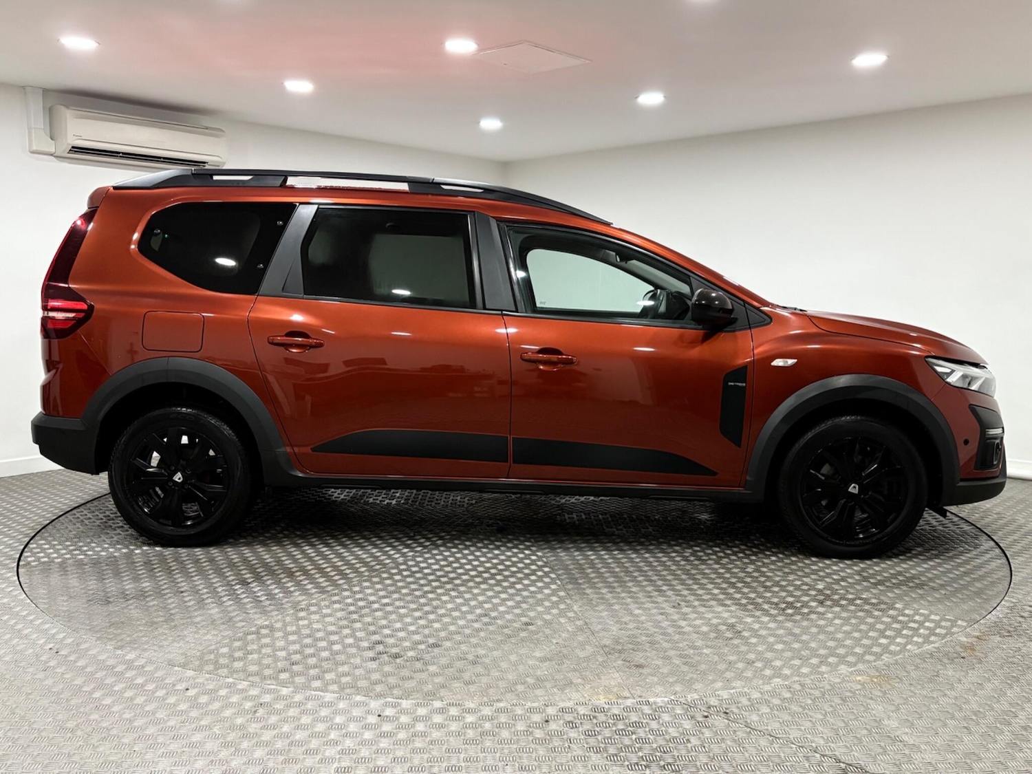 Used Dacia Jogger 2022 for sale - 77190640: Photo 2