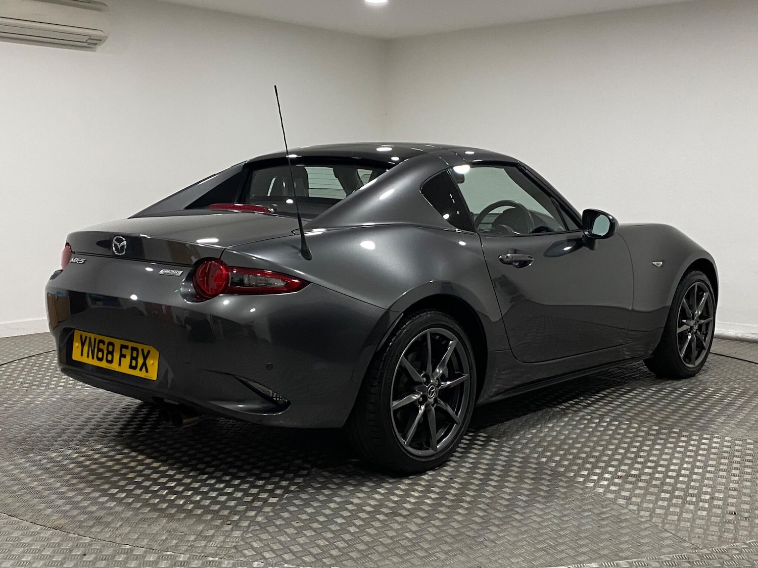 Used Mazda MX-5 RF 2018 for sale - 76370920: Photo 12
