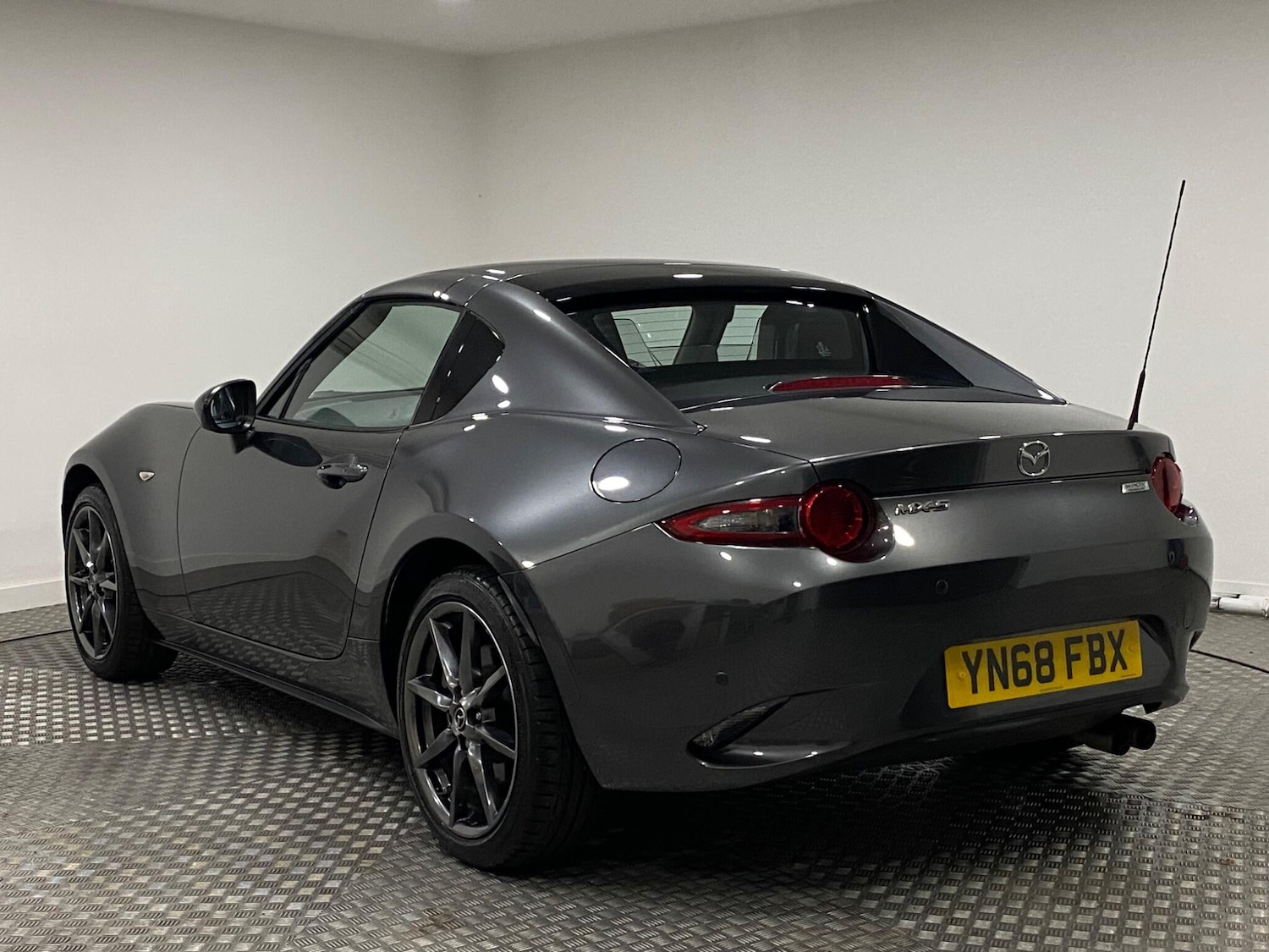 Used Mazda MX-5 RF 2018 for sale - 76370920: Photo 14
