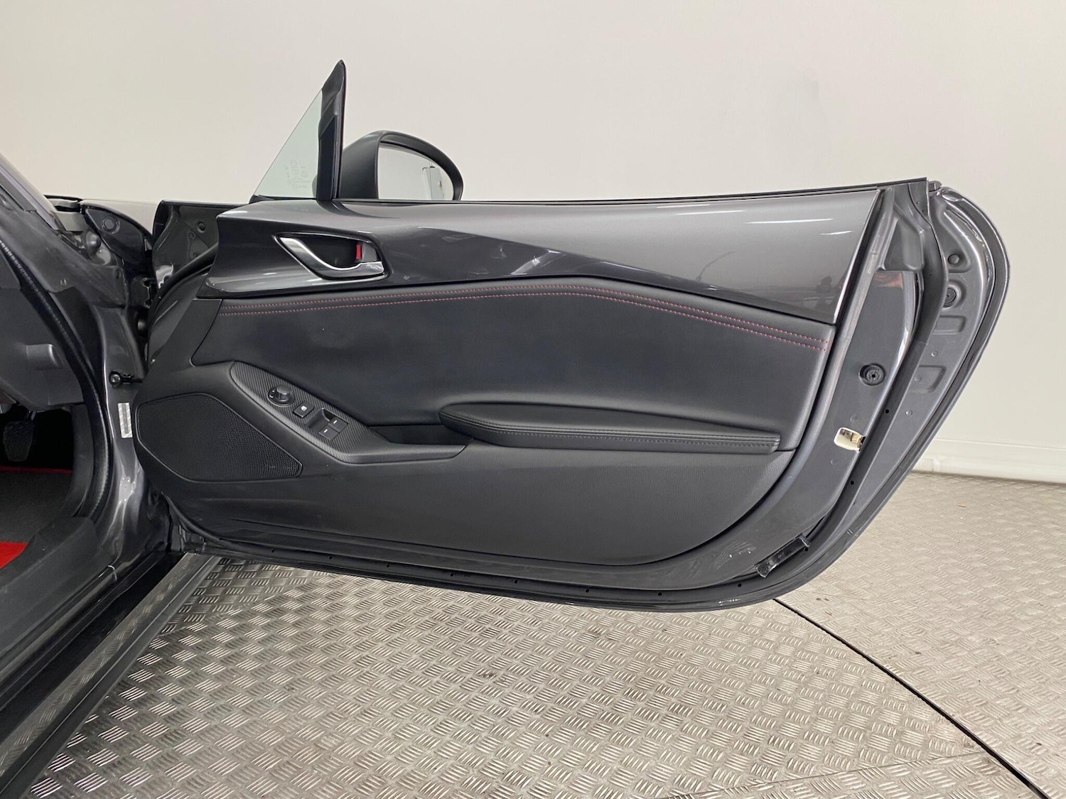 Used Mazda MX-5 RF 2018 for sale - 76370920: Photo 21