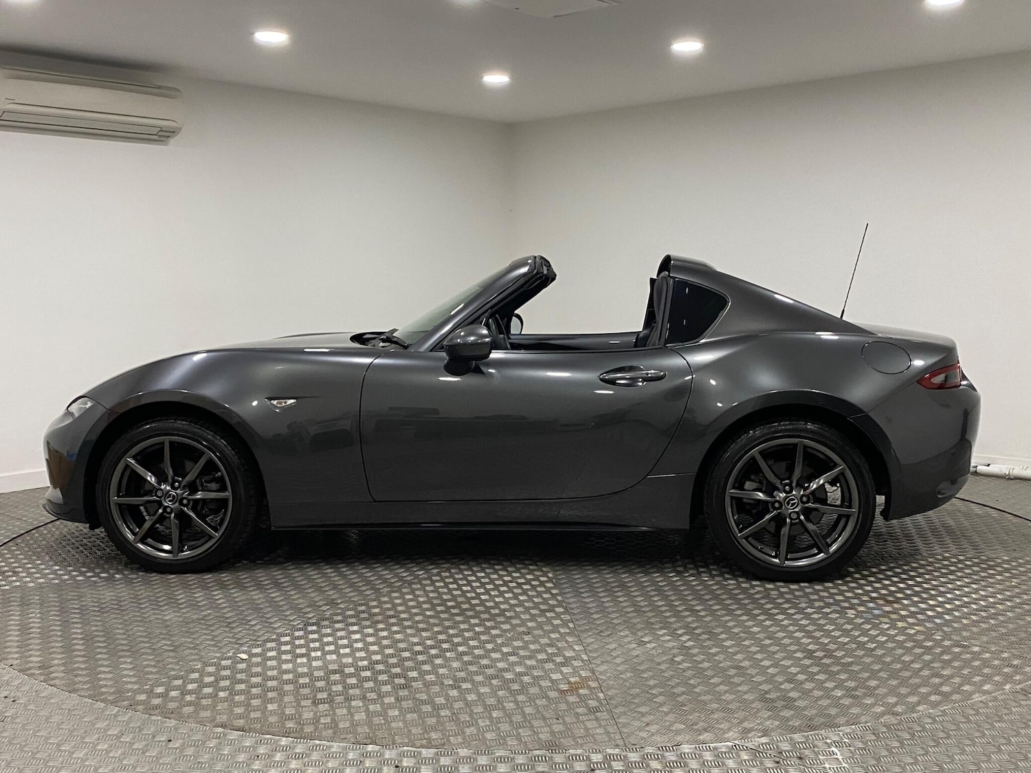 Used Mazda MX-5 RF 2018 for sale - 76370920: Photo 6