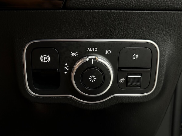 Used Mercedes-Benz B Class for sale - 75697100: Photo 32