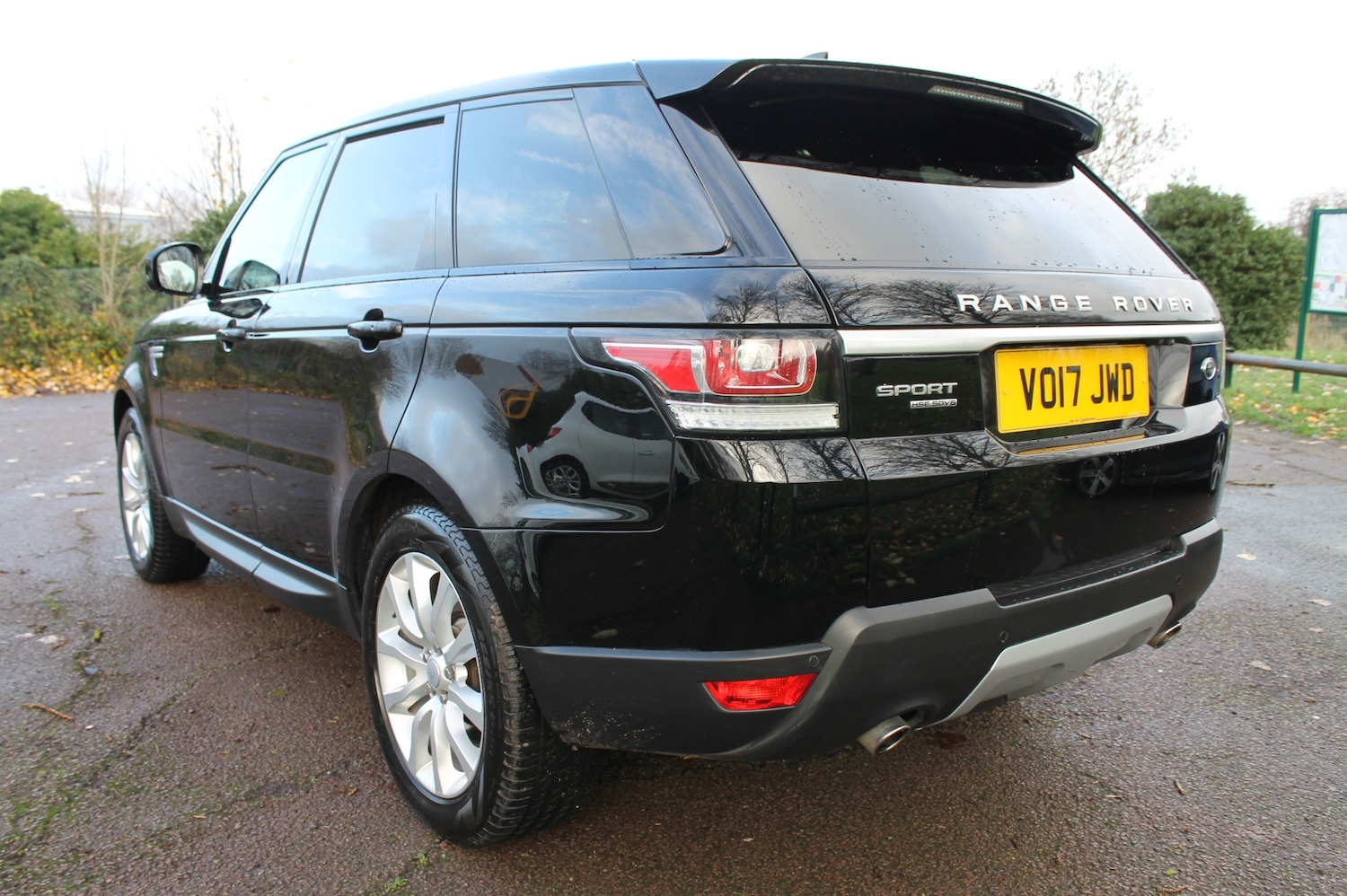 Used Land Rover Range Rover Sport 2017 for sale - 76845094: Photo 4