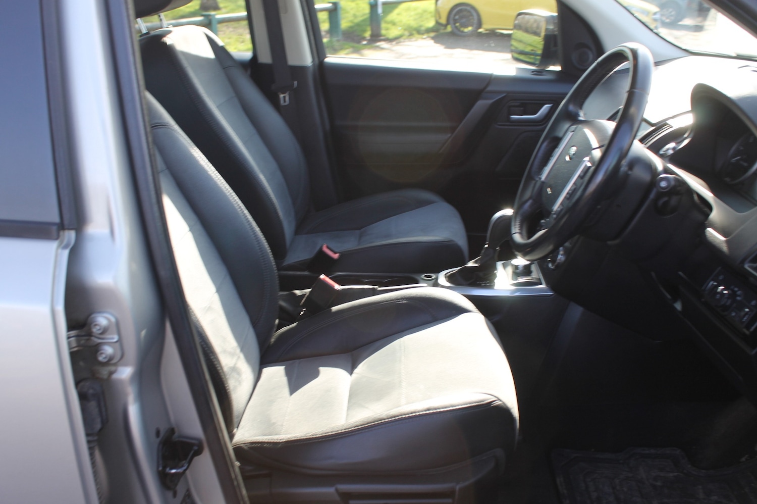 Used Land Rover Freelander 2011 for sale - 77023203: Photo 6