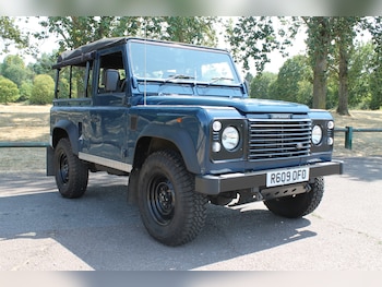 Used Land Rover Defender 1998 for sale - 79355315: Photo