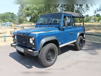 Used Land Rover Defender 1998 for sale - 79355315: Photo