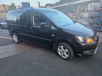 Used Volkswagen Caddy Maxi Life 2014 for sale - 79439752: Photo
