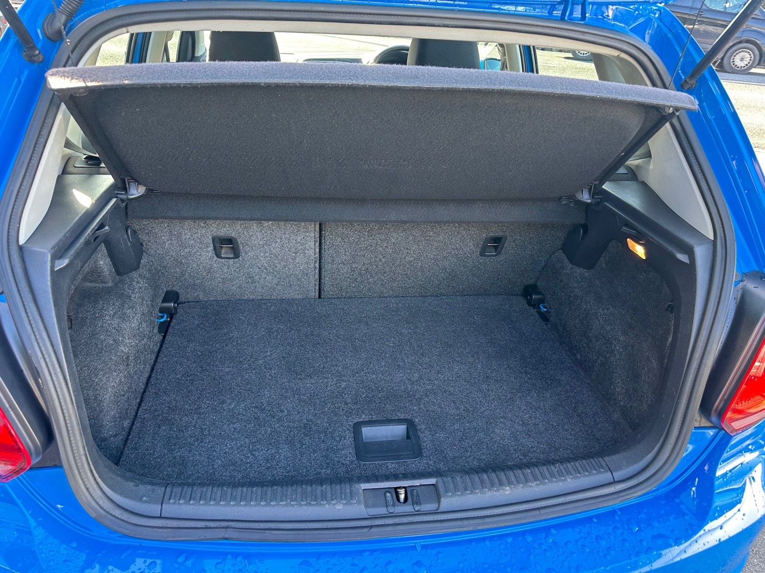 Used Volkswagen Polo 2015 for sale - 77555665: Photo 15