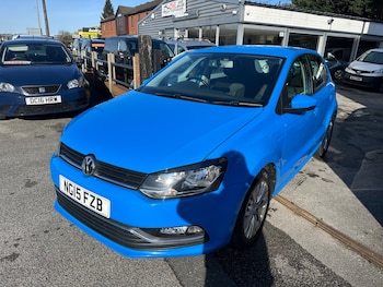 Used Volkswagen Polo 2015 for sale - 77555665: Photo