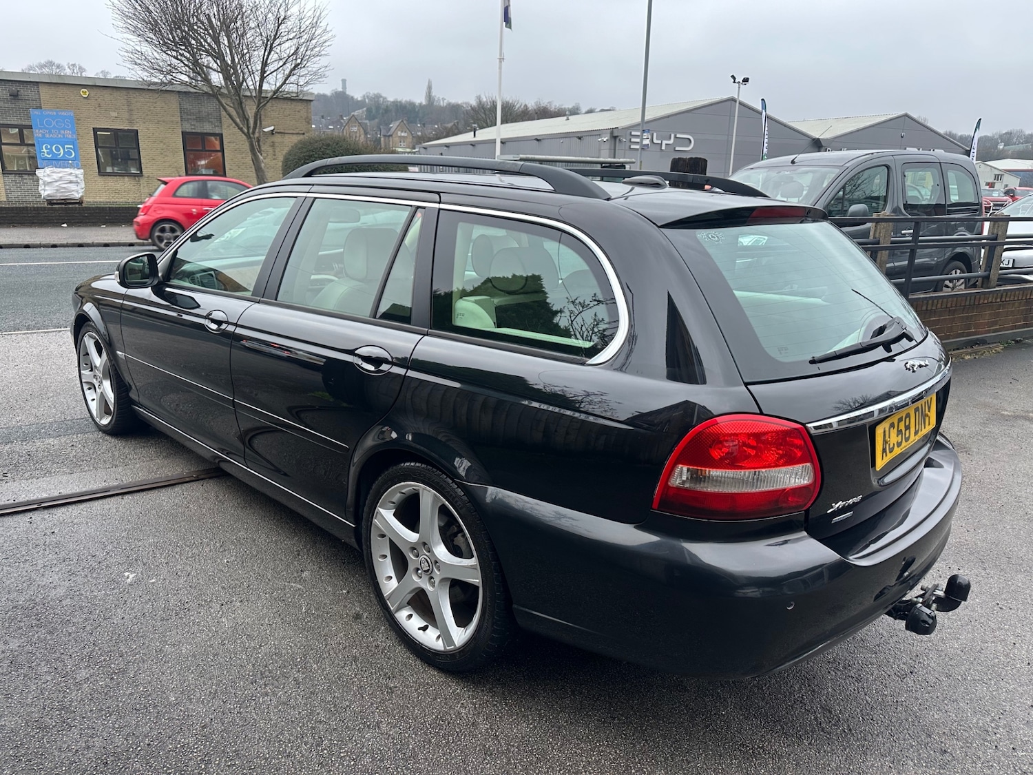 Used Jaguar X-Type 2009 for sale - 77024335: Photo 6