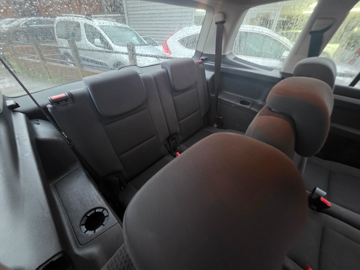 Used Volkswagen Touran 2010 for sale - 77478022: Photo 11