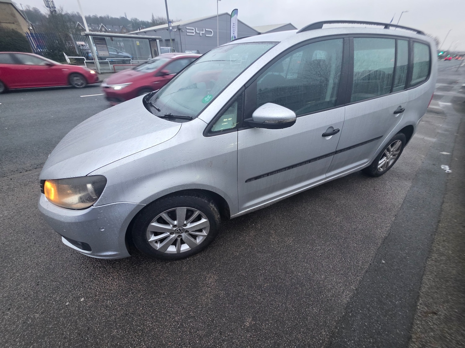 Used Volkswagen Touran 2010 for sale - 77478022: Photo 4
