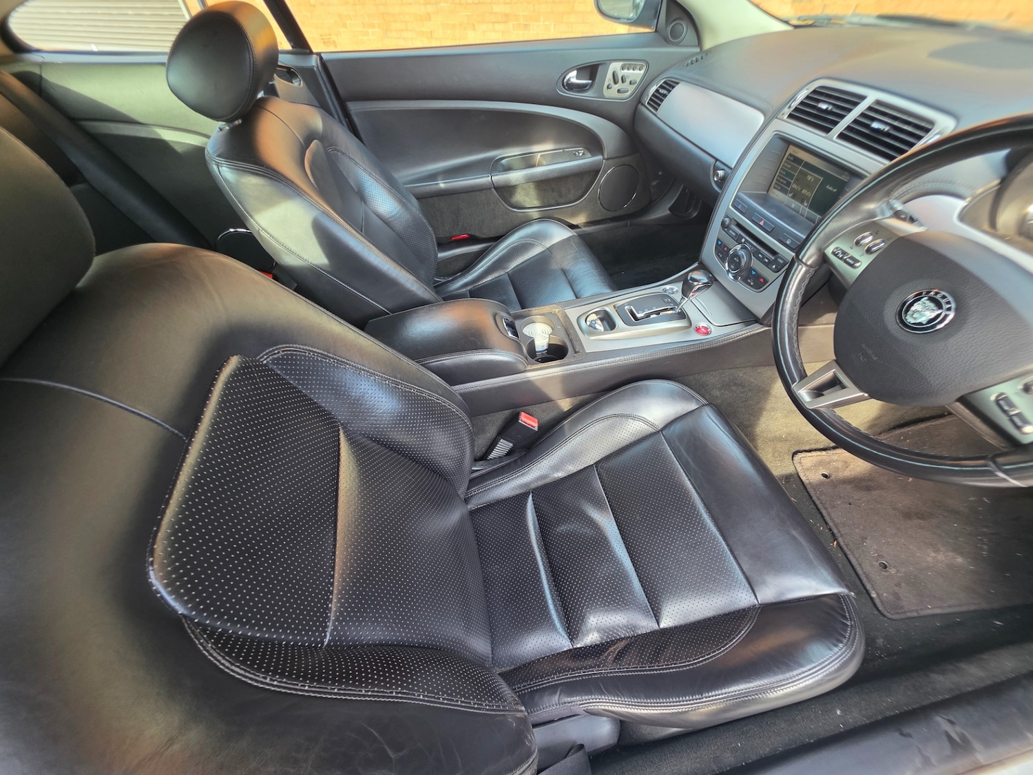 Used Jaguar XK 2006 for sale - 77636836: Photo 15