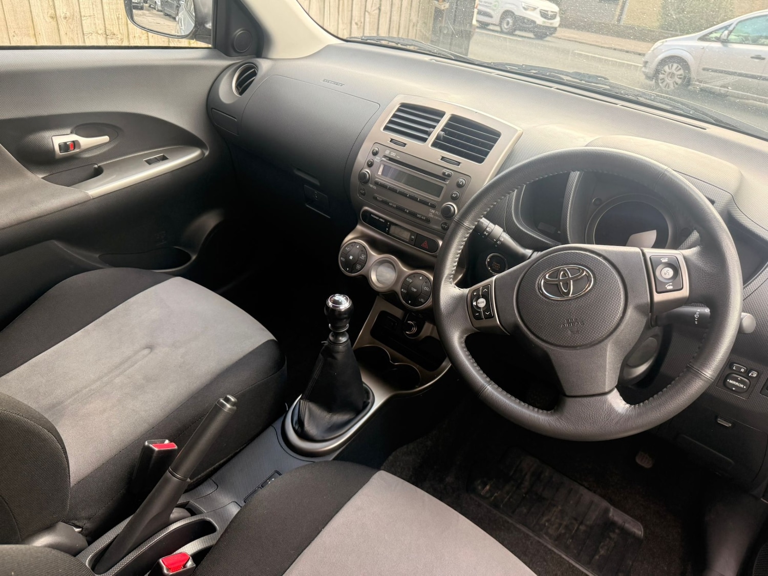 Used Toyota Urban Cruiser 2012 for sale - 78006266: Photo 9