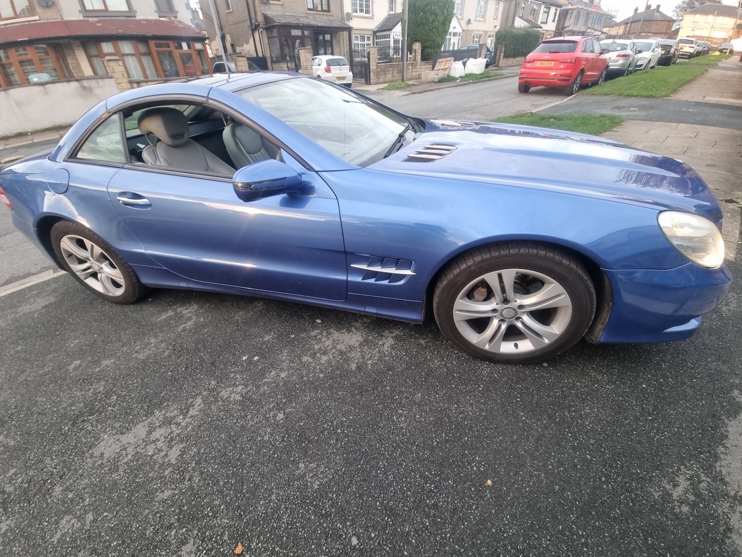 Used Mercedes-Benz SL 2010 for sale - 76370053: Photo 1