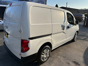 Used Nissan NV200 2017 for sale - 77746727: Photo