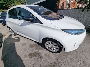 Used Renault Zoe 2015 for sale - 75976951: Photo