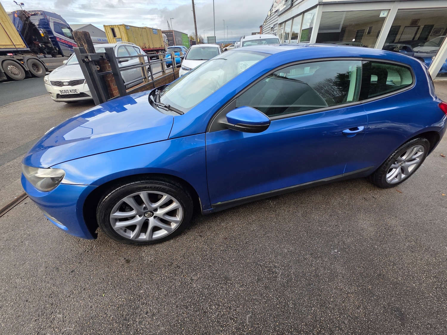 Used Volkswagen Scirocco 2009 for sale - 76743638: Photo 1