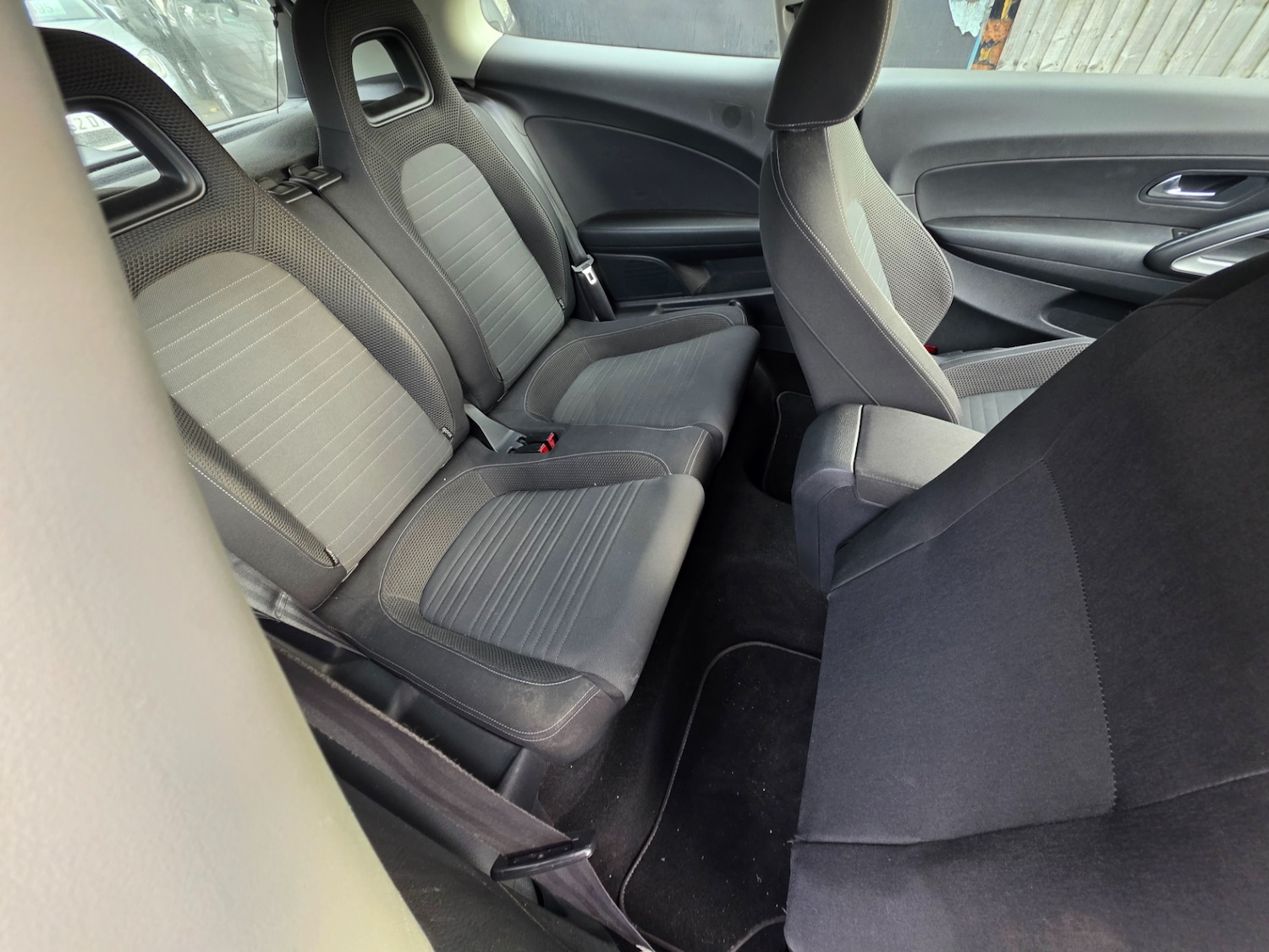 Used Volkswagen Scirocco 2009 for sale - 76743638: Photo 10