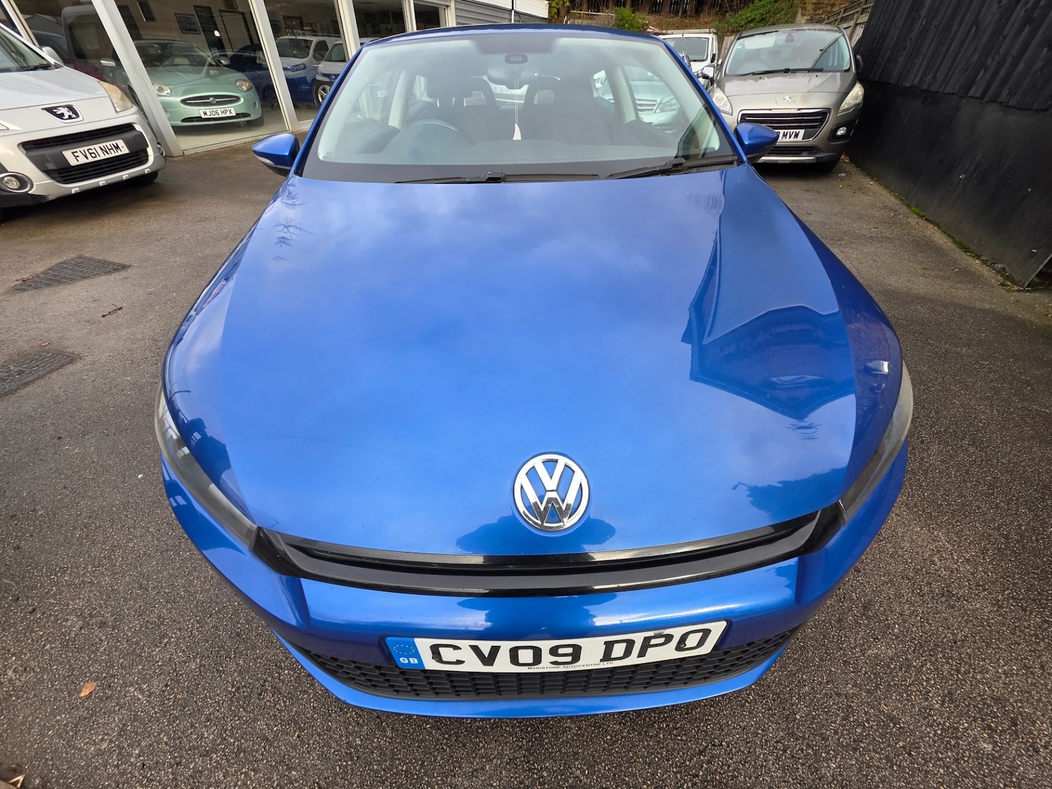 Used Volkswagen Scirocco 2009 for sale - 76743638: Photo 5
