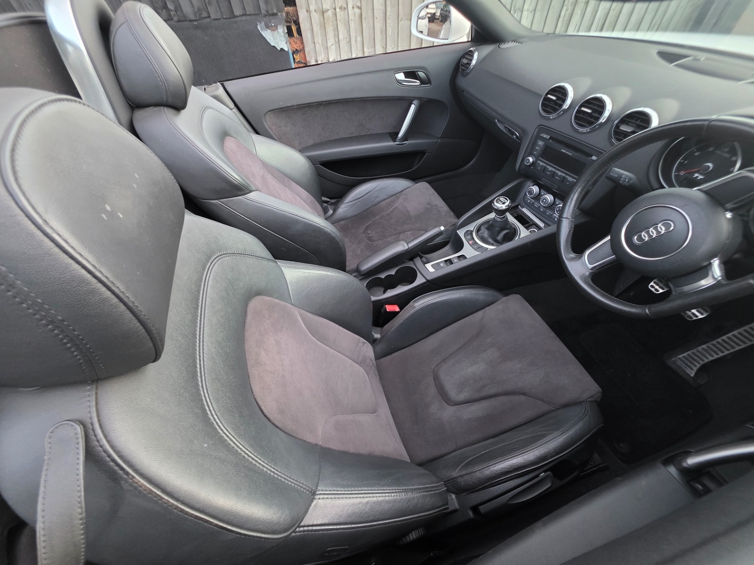 Used Audi TT 2011 for sale - 77144102: Photo 7