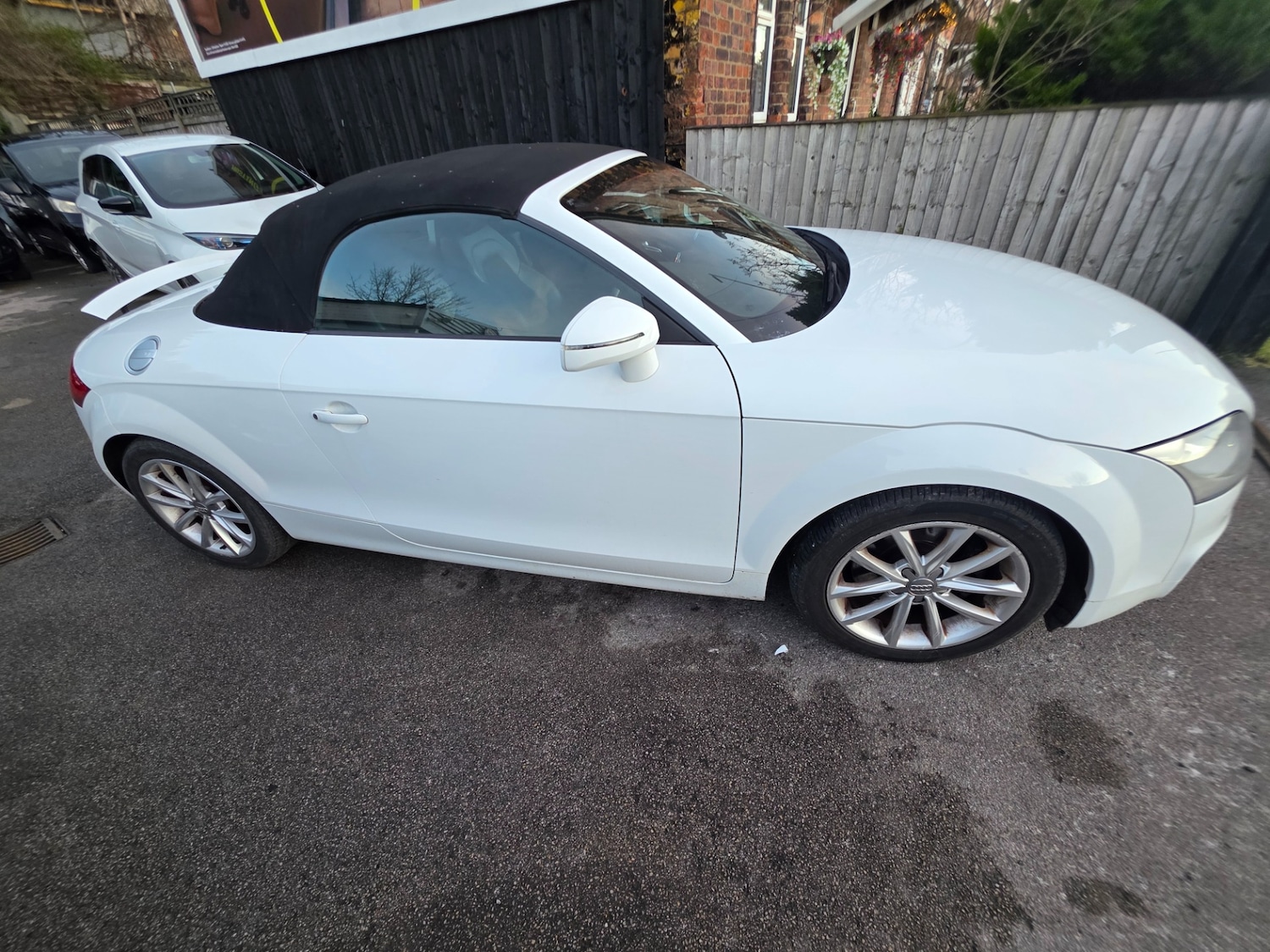 Used Audi TT 2011 for sale - 77144102: Photo 9