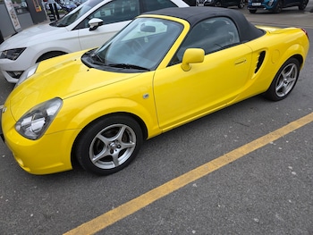 Used Toyota MR2 2005 for sale - 78491297: Photo