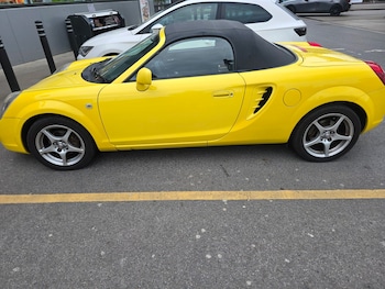 Used Toyota MR2 2005 for sale - 78491297: Photo