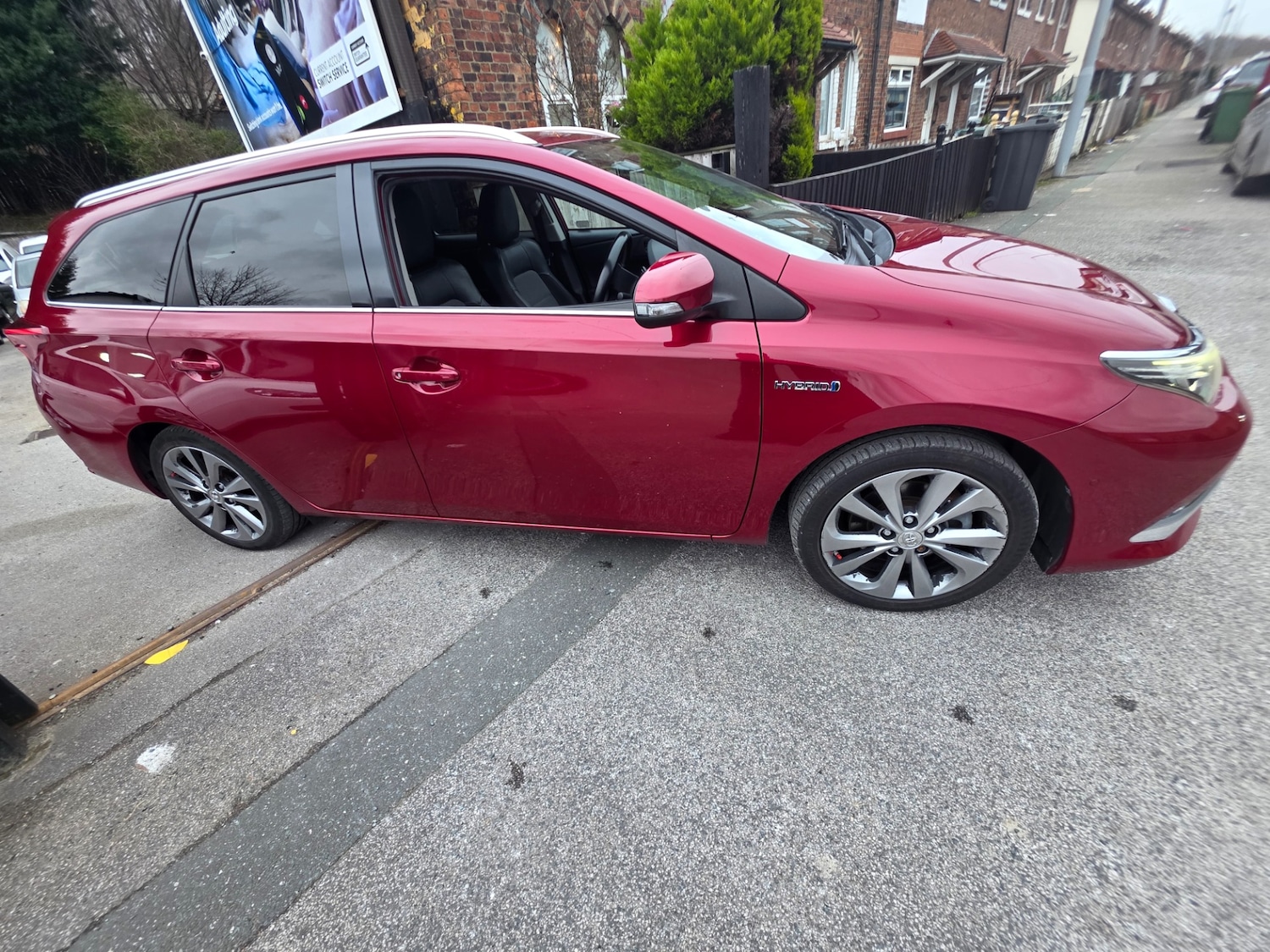 Used Toyota Auris 2017 for sale - 77597574: Photo 2
