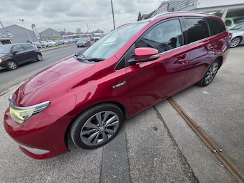 Used Toyota Auris 2017 for sale - 77597574: Photo